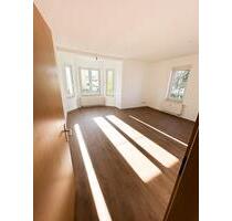 Helle, großzügige 92qm Wohnung mit Balkon, Stellplatz, Keller - Pockau-Lengefeld