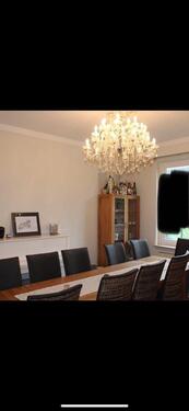 Foto - Zimmer in einem großen Haus mit 2 Gärten