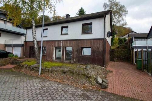 Foto - 6 Zimmer Einfamilienhaus zum Kaufen in Herscheid