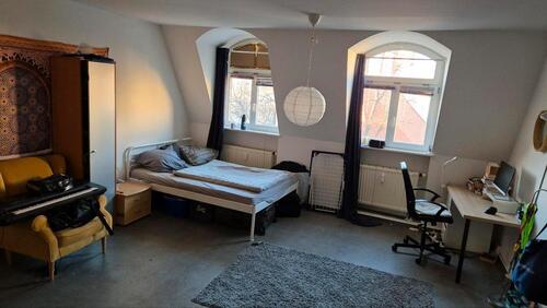 Foto - Möbliertes WG-Zimmer (25m²) in zentraler Lage - Frei ab 1.3