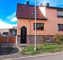 Verkaufe Doppelhaushälfte - 220.000,00&nbsp;EUR Kaufpreis, ca.&nbsp; 150,00&nbsp;m&sup2; in Ohrdruf (PLZ: 99885)