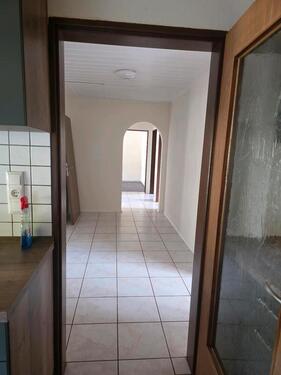 Foto - 5 Zimmer Wohnung zu vermieten - 900,00 EUR Kaltmiete,