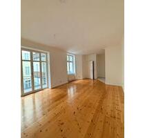 Prenzlauer Berg: Helle sanierte 2-Zimmer-Altbauwohnung - Balkon - Berlin Pankow