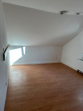 Foto - Helle 3-Zimmer-Dachgeschosswohnung (58 m²) in Bad Hönningen