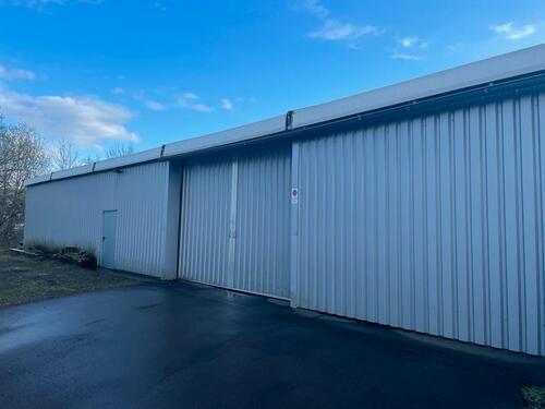 Foto - Lagerhalle mit Zeltdach zu vermieten