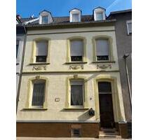 Haus in Mayen zu verkaufen - 289.000,00&nbsp;EUR Kaufpreis, ca.&nbsp; 150,00&nbsp;m&sup2; in Mayen (PLZ: 56727)