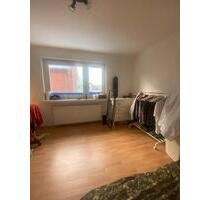 WG Zimmer in Oldenburg - 400,00&nbsp;EUR Kaltmiete, ca.&nbsp; 12,00&nbsp;m&sup2; in Butjadingen (PLZ: 26969)