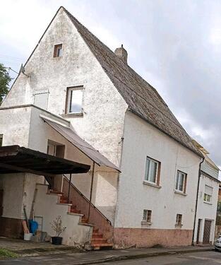 Foto - Zweifamilienhaus - 135.000,00&nbsp;EUR Kaufpreis, ca.&nbsp; 122,00&nbsp;m&sup2;