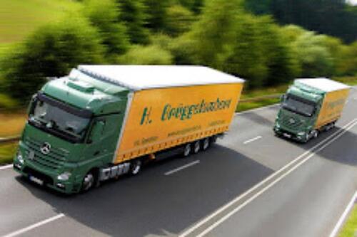 Foto - Lagerflächen im Hochregal- und Blocklager - Palettenstellplätze