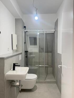 Foto - Kernsanierte 4-Zimmer-Wohnung (85 m²) mit großzügigem Spitzboden