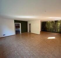 Wohnung im 1. OG 2ZKB mit TerrasseGarten und EBK Parkett - Wadgassen