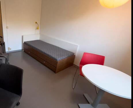 Foto - 1 Zimmer Etagenwohnung zur Miete in Berlin
