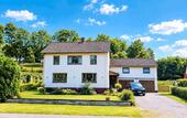 Foto - Großzügiges Ein- Zweifamilienhaus mit großem Traumgrundstück
