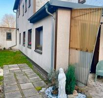 Haus zu verkaufen - 65.000,00&nbsp;EUR Kaufpreis, ca.&nbsp; 180,00&nbsp;m&sup2; in Römhild (PLZ: 98630)