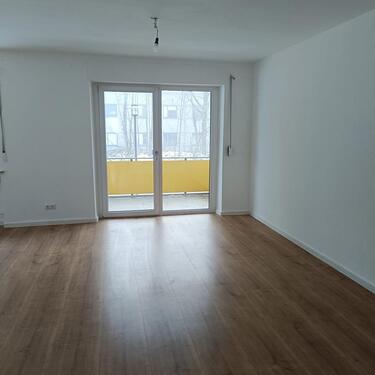 Foto - Schöne lichtdurchflutete 4 Zimmer Wohnung mit Balkon