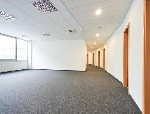 Foto - Frisch renovierte Büros ab 6,50EURm² mit Aktion - 6 Monaten mietfrei!
