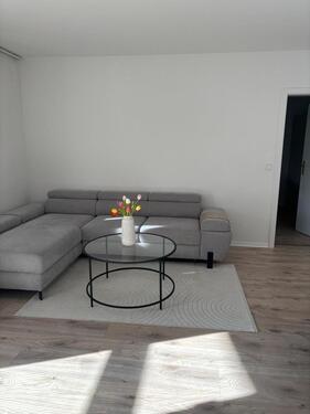 Foto - Modernes, voll möbliertes Apartment mit Terrasse! Kaltmiete 1050€