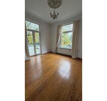Stilvolle 2 Zi. Altbauwohnung in Villengegend - Hamburg Altona