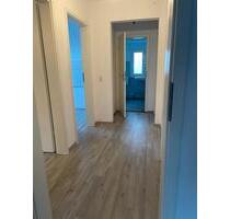 Charmante Kern sanierte 3 Zimmer Dachgeschoss Wohnung Schildesche - Bielefeld