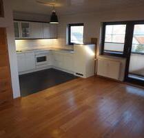 Dachgeschosswohnung mit Balkon und Stellplatz in Offenbach 76877 - Offenbach an der Queich