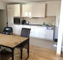 Exklusive, barrierefreie, helle (SüdWest), 2-Zi.-Whg. mit Balkon - Bremen Neustadt