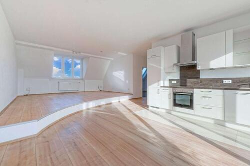 Foto - 2 Zimmer Dachgeschoßwohnung zur Miete in Berlin