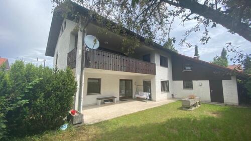 Foto - 3 - Zimmer Wohnung mit großer Terrasse in Neubiberg München