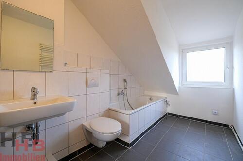 Foto - Dachgeschoßwohnung in Bremen zur Miete