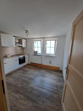 Foto - 6 Zimmer Mehrfamilienhaus, Wohnhaus zum Kaufen in Möckmühl