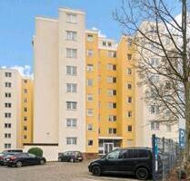 sehr schöne drei Zimmer wohnung - Offenbach am Main Bieberer Berg