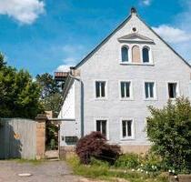 Zwischen Blauberg und Garten - 950.000,00&nbsp;EUR Kaufpreis, ca.&nbsp; 470,00&nbsp;m&sup2; in Kreischa (PLZ: 01731)