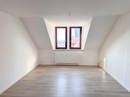 Foto - Charmante 4-Raum-Dachgeschosswohnung mit viel Platz und wunderschönem Ausblick