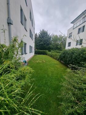 Foto - Moderne 4-Zimmer Erdgeschosswohnung mit Garten und Garage