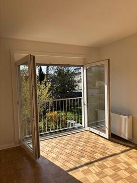 Foto - Helle komplett sanierte 3-Zimmer Wohnung in Alt-Homberg