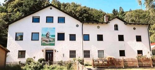 Foto - Mehrfamilienhaus am Waldrand mit großem Garten - von Privat