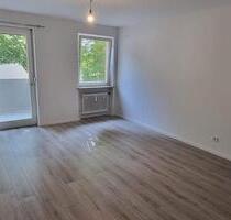 FREIE ! 2 ZKB Wohnung mit Balkon, Aufzug, NEUE EBK, 1.OG NEU SAN. - Augsburg Firnhaberau FREIE ! 2 ZKB Wohnung mit Balkon, Aufzug, NEUE EBK, 1.OG NEU SAN. - Augsburg Firnhaberau