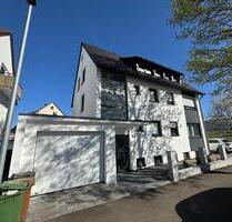 Attraktives 3-Familienhaus mit Einliegerwohnung – kernsaniert - Stuttgart Neuwirtshaus