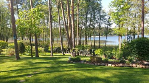 Foto - Luxus-Ferienhaus direkt am See auf 1250qm Grund 45 Min von Berlin