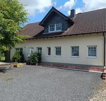Großzügiges Einfamilienhaus in bevorzugter Ortsrandlage - Asbach