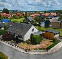 Großzügiges Einfamilienhaus mit 4 Bädern, Garten & 2 Garagen - Wolfsburg Almke