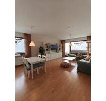 Großzügige, helle, renovierte 3 ZKB mit Balkon und Parkplatz - Tholey