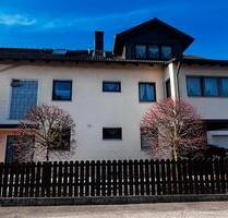 Gepflegtes Mehrgenerationenhaus zu verkaufen - von privat!! - Neutraubling