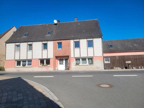 Foto - 2 Familienhaus - 380.000,00&nbsp;EUR Kaufpreis, ca.&nbsp; 320,00&nbsp;m&sup2;