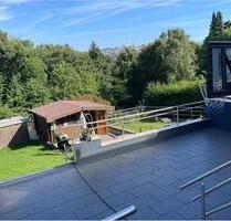 Wohnung mit eigenem Eingang und mit traumhaften Blick ins Grüne - Remscheid Remscheid-Süd