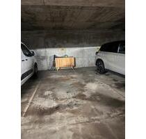 Tiefgaragen-Stellplatz zu vermieten - Esslingen am Neckar Pliensauvorstadt Tiefgaragen-Stellplatz zu vermieten - Esslingen am Neckar Pliensauvorstadt