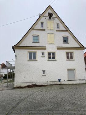 Foto - 10 Zimmer Mehrfamilienhaus, Wohnhaus zum Kaufen in Oberroth