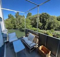 EXTRAVAGANTE LICHTDURCHFLUTETE LOFT-WOHNUNG IM GRÜNEN - Forchheim