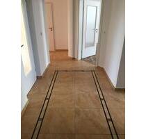 Lichtdurchflutete 4 Raumwohnung hochwertig renoviert zu vermieten - Forst (Lausitz)