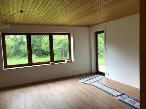 Foto - Großzügige 4,5-Zimmer-Wohnung mit Garten und Garage in Reichertsh