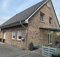 Einfamilienhaus zu vermieten - 1.600,00&nbsp;EUR Kaltmiete, ca.&nbsp; 125,00&nbsp;m&sup2; in Stuhr (PLZ: 28816)